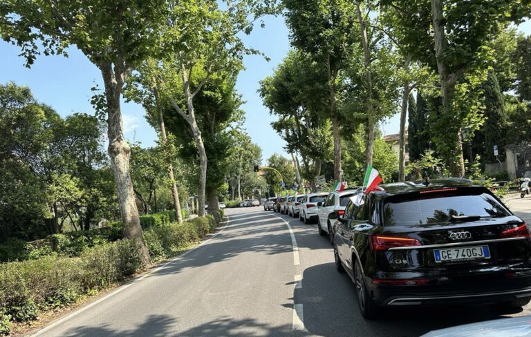 714292ac-c25f-4b29-955a-e77842d8ccd9