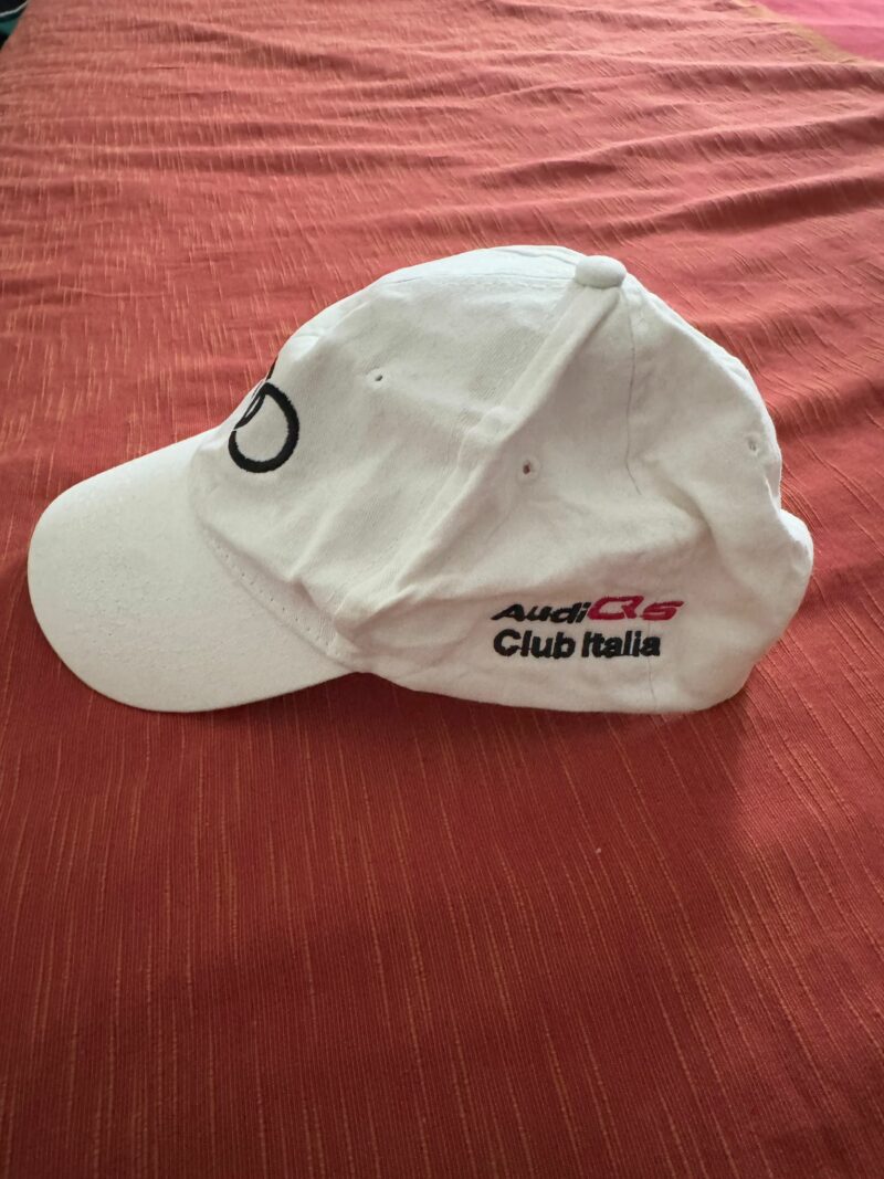 Cappellino con Visiera